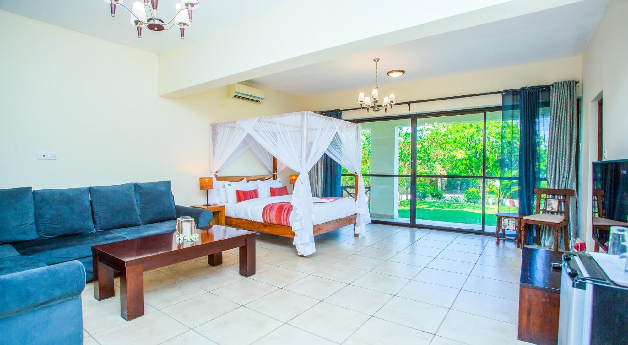 Mzima Beach Residences - Diani Beach Galu Exterior photo