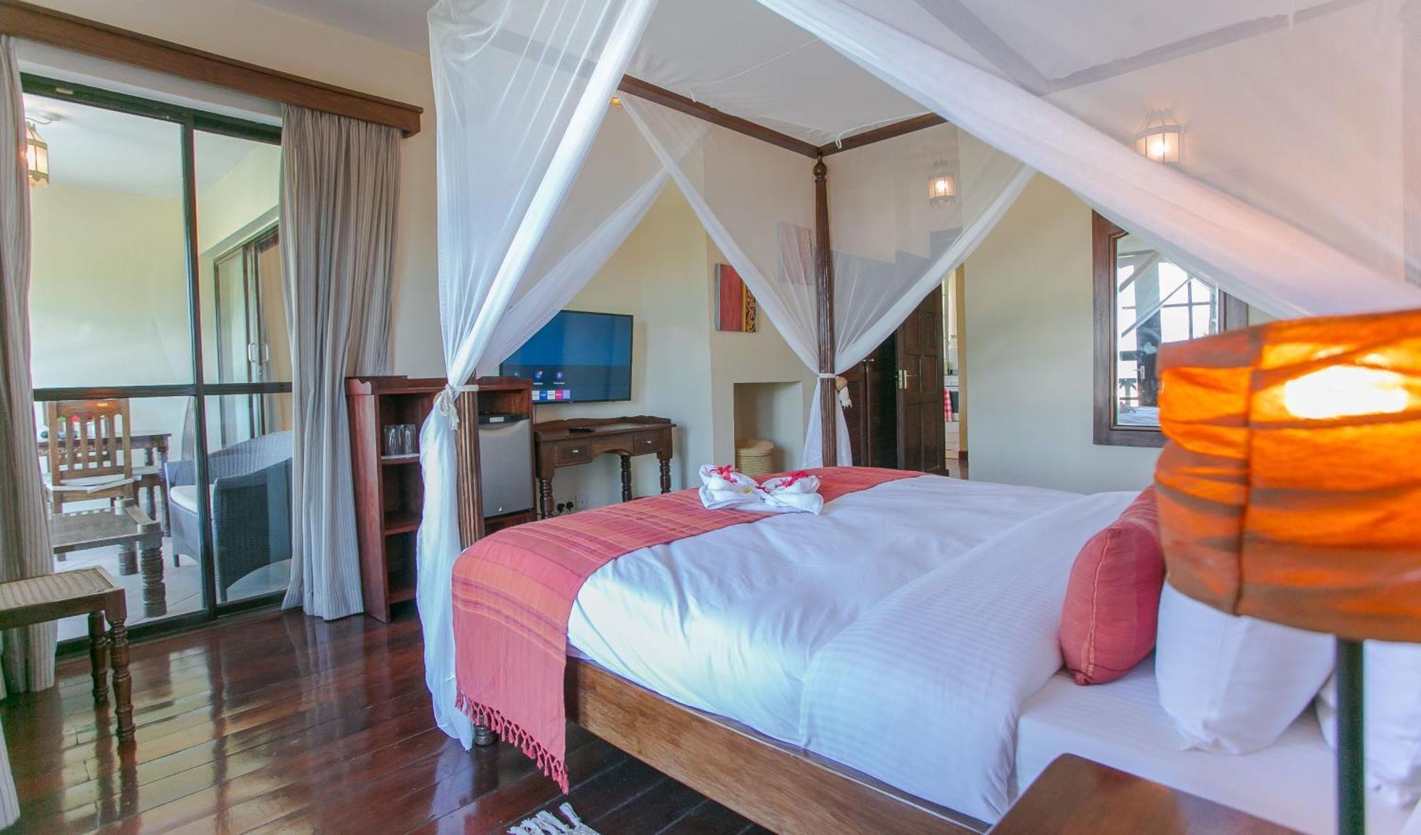 Mzima Beach Residences - Diani Beach Galu Exterior photo