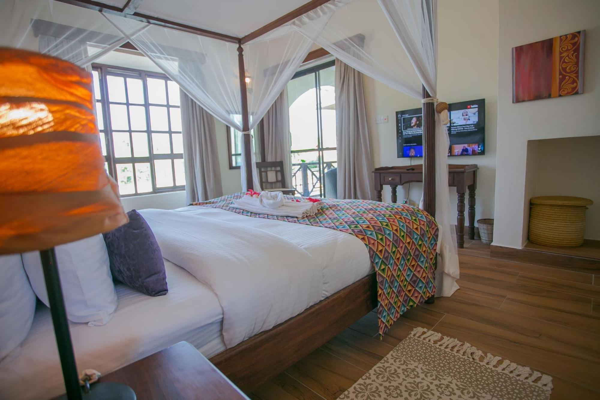 Mzima Beach Residences - Diani Beach Galu Exterior photo