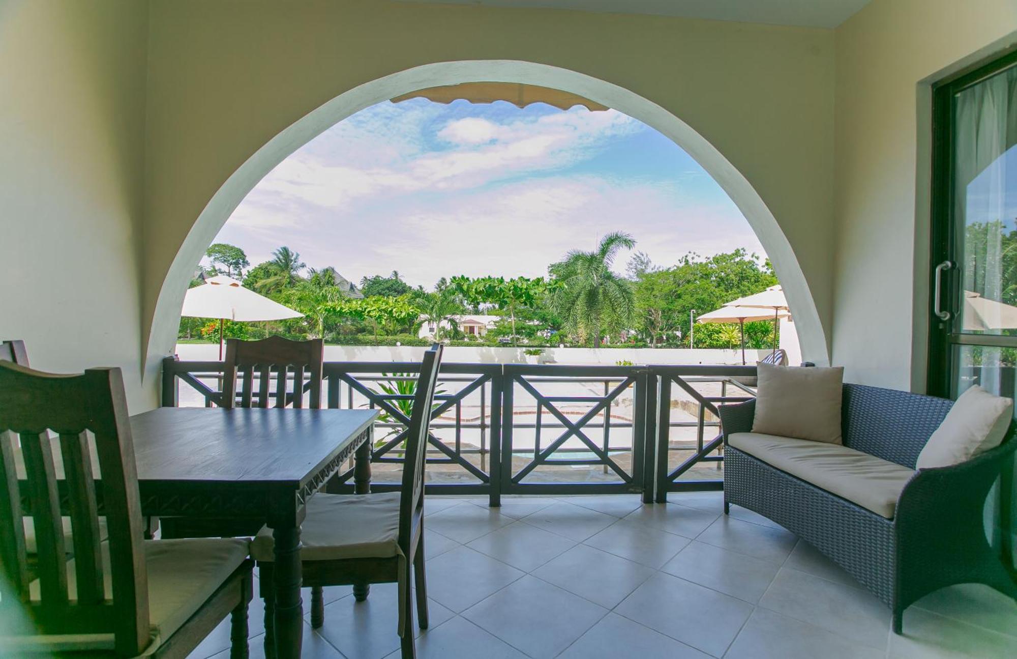 Mzima Beach Residences - Diani Beach Galu Exterior photo