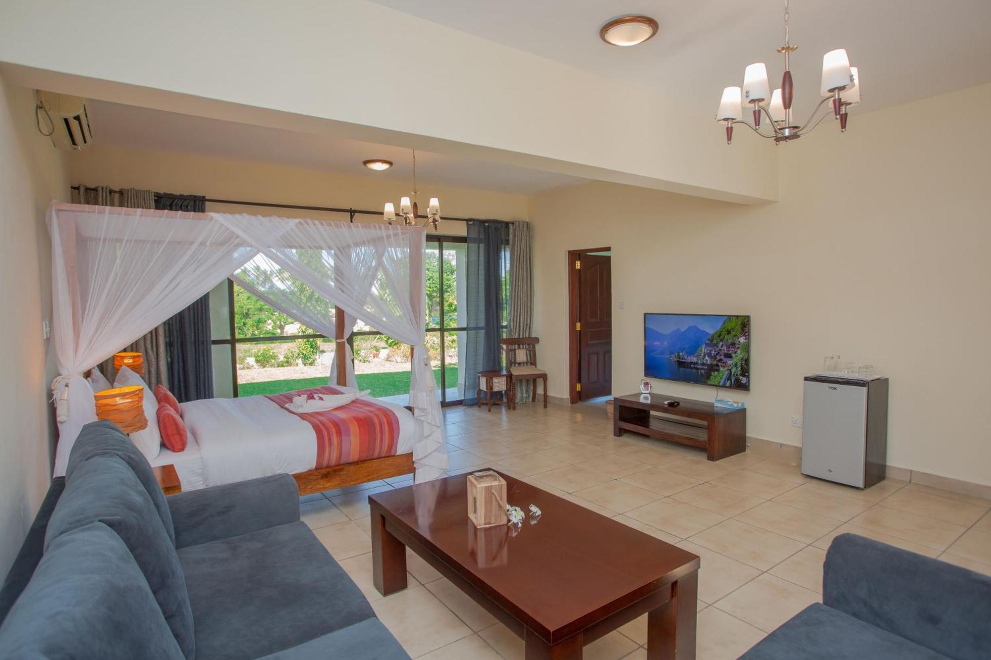 Mzima Beach Residences - Diani Beach Galu Exterior photo